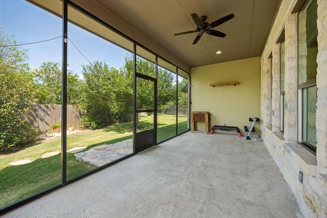 906 Canyon Oak CIR, Marble Falls, TX 78654