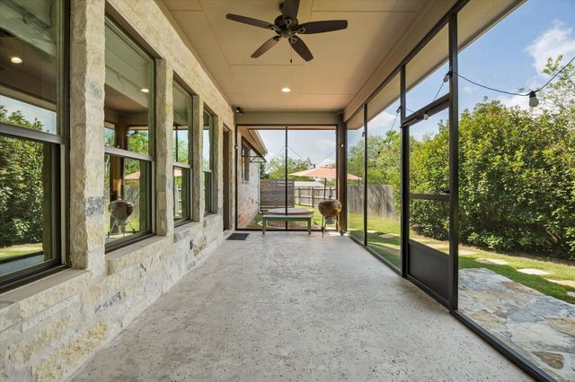 906 Canyon Oak CIR, Marble Falls, TX 78654