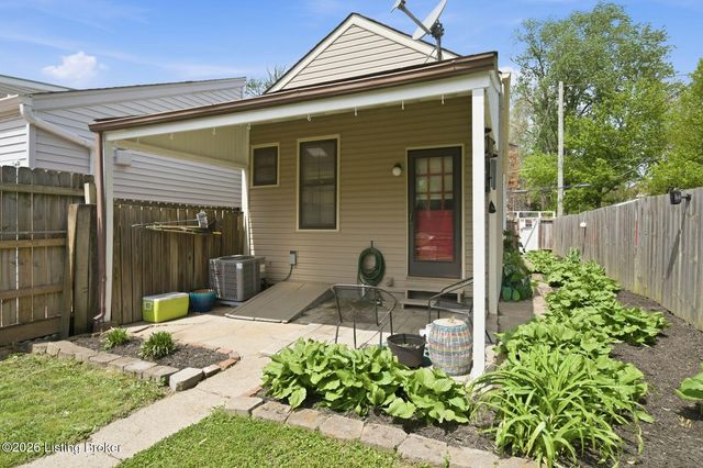 1507 E Breckinridge St, Louisville, KY 40204