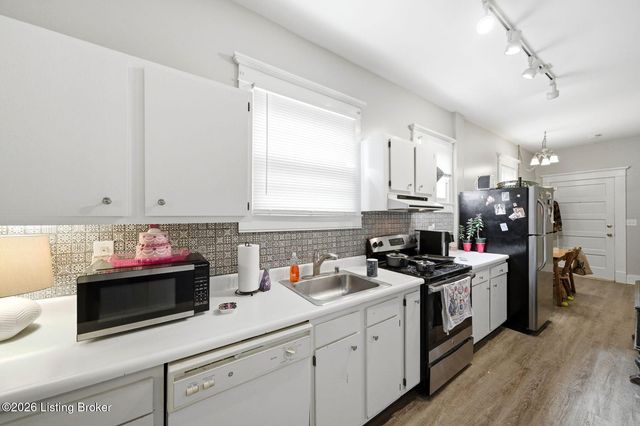 1507 E Breckinridge St, Louisville, KY 40204