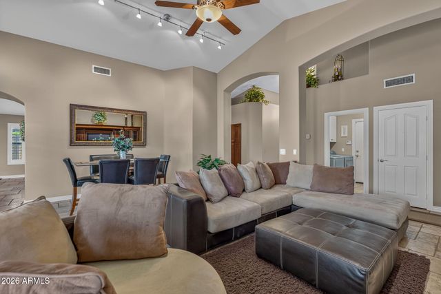 15470 N 87TH Drive, Peoria, AZ 85382