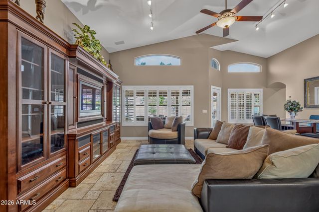 15470 N 87TH Drive, Peoria, AZ 85382