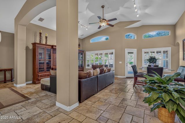 15470 N 87TH Drive, Peoria, AZ 85382