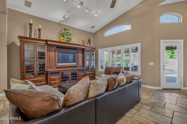 15470 N 87TH Drive, Peoria, AZ 85382