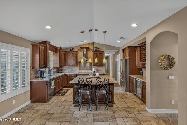 15470 N 87TH Drive, Peoria, AZ 85382