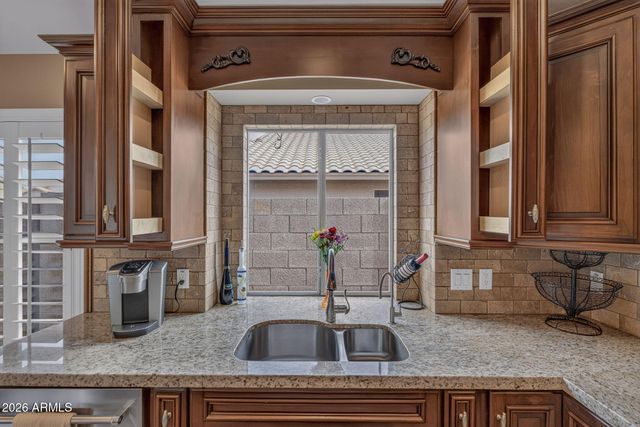 15470 N 87TH Drive, Peoria, AZ 85382