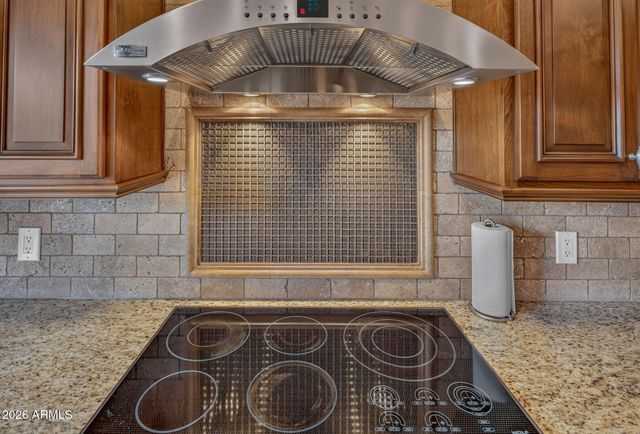 15470 N 87TH Drive, Peoria, AZ 85382