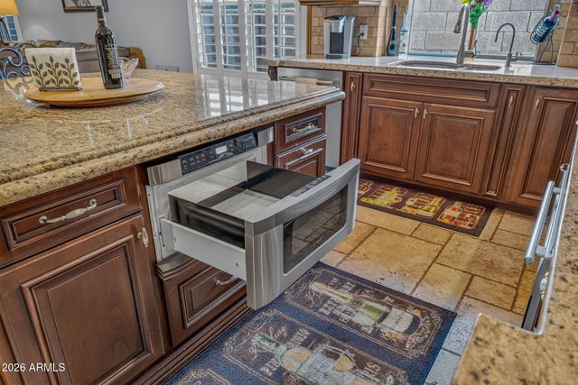 15470 N 87TH Drive, Peoria, AZ 85382