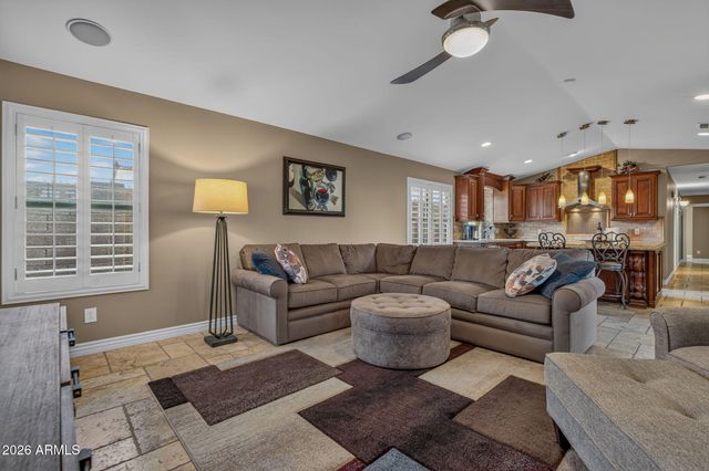 15470 N 87TH Drive, Peoria, AZ 85382