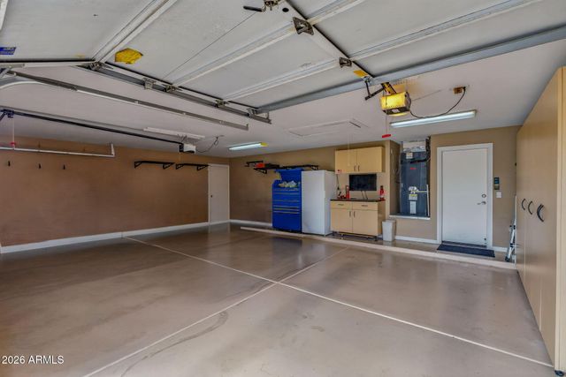 15470 N 87TH Drive, Peoria, AZ 85382