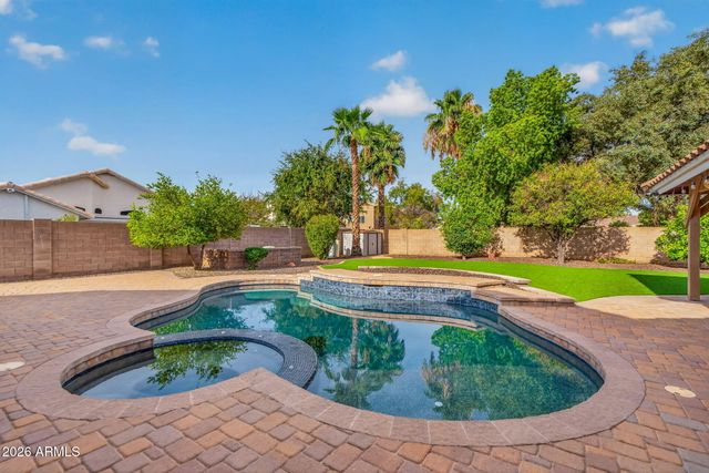 15470 N 87TH Drive, Peoria, AZ 85382