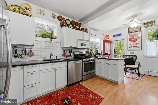 701 W 20TH, Wilmington, DE 19802