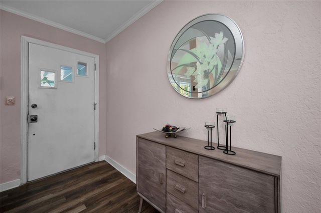 245 GARDEN CIRCLE S, Dunedin, FL 34698