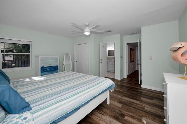 245 GARDEN CIRCLE S, Dunedin, FL 34698