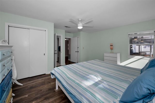 245 GARDEN CIRCLE S, Dunedin, FL 34698