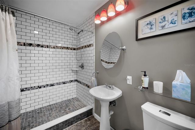 245 GARDEN CIRCLE S, Dunedin, FL 34698