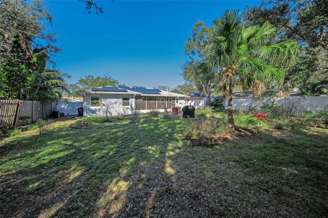 245 GARDEN CIRCLE S, Dunedin, FL 34698