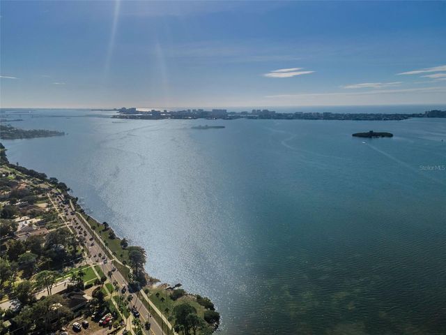 245 GARDEN CIRCLE S, Dunedin, FL 34698