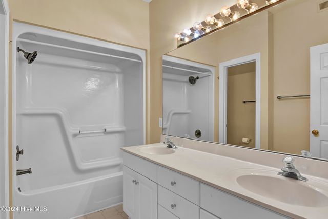 233 Racine Drive Unit 37, Wilmington, NC 28403