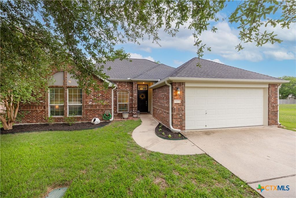 2627 Butterfly Drive, Temple, TX 76502
