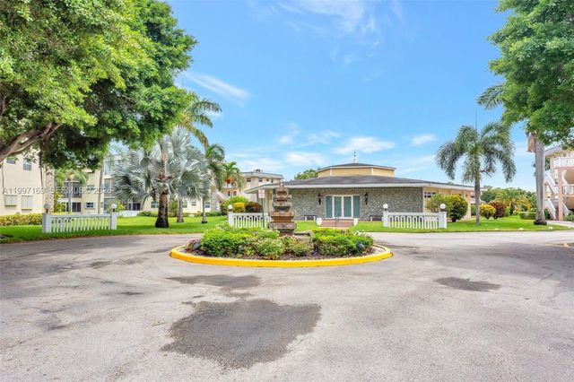 4341 NW 16th St 203, Lauderhill, FL 33313