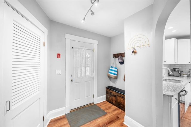 34 Allerton St, Lynn, MA 01904