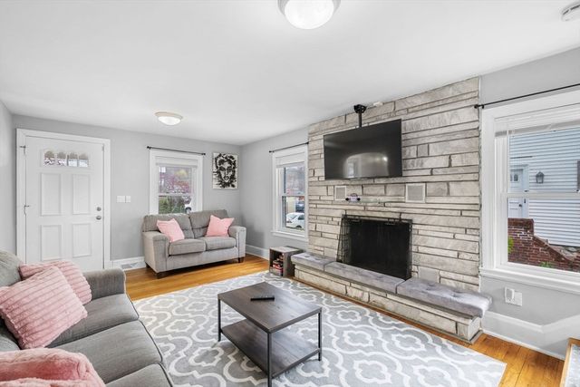 34 Allerton St, Lynn, MA 01904