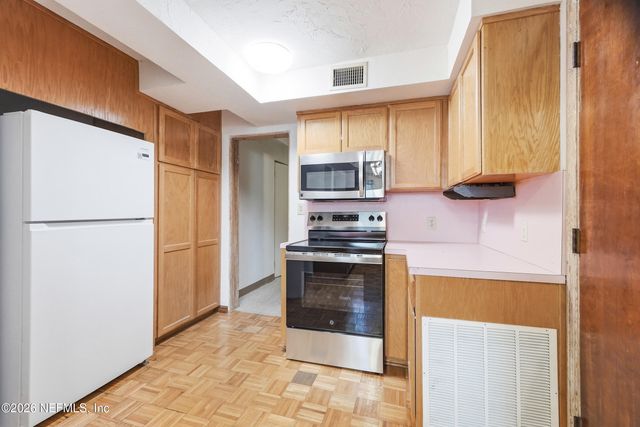 1800 1ST Street, Neptune Beach, FL 32266