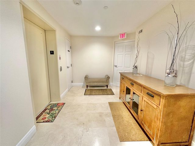 15 SOMERSET STREET 603, Clearwater Beach, FL 33767