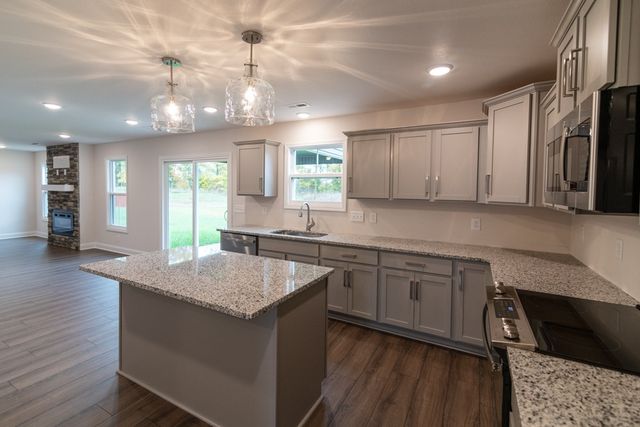 96 Mills Creek, Clarksville, TN 37042