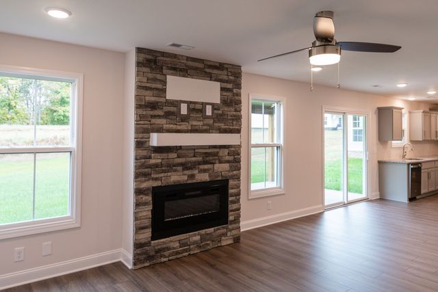 96 Mills Creek, Clarksville, TN 37042