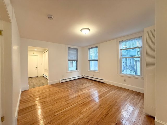 26 Callender St 26, Cambridge, MA 02139