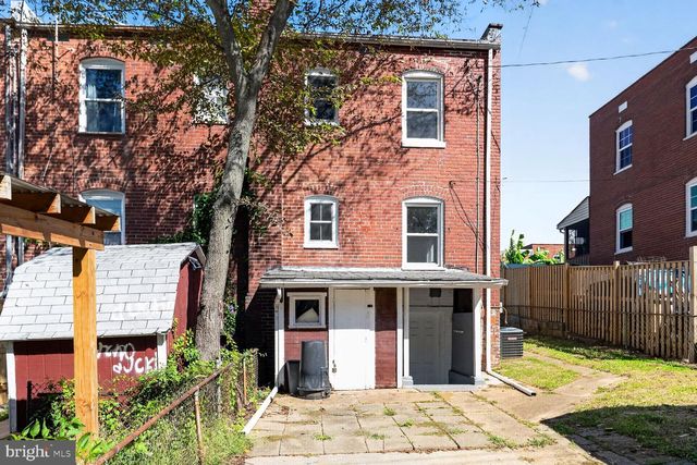 5230 PATRICK HENRY DR, Baltimore, MD 21225