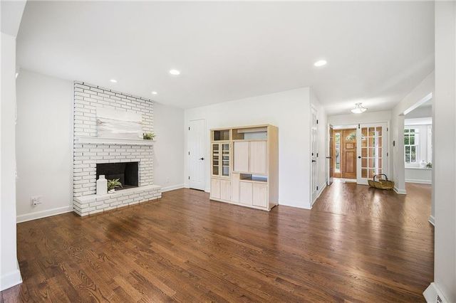 9348 Hardy Drive, Overland Park, KS 66212