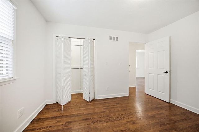 9348 Hardy Drive, Overland Park, KS 66212