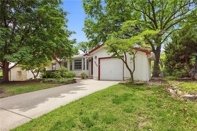 9348 Hardy Drive, Overland Park, KS 66212