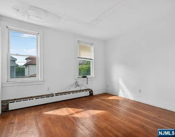 6104 Monitor Place, West New York, NJ 07093