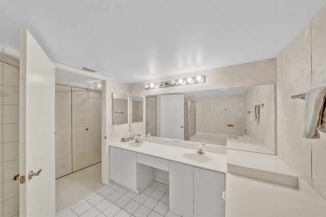 5585 Munsel Lane 102, Boynton Beach, FL 33437