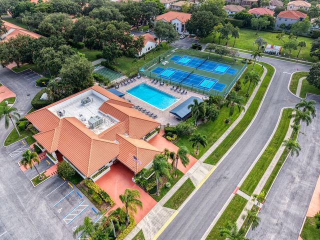 5585 Munsel Lane 102, Boynton Beach, FL 33437