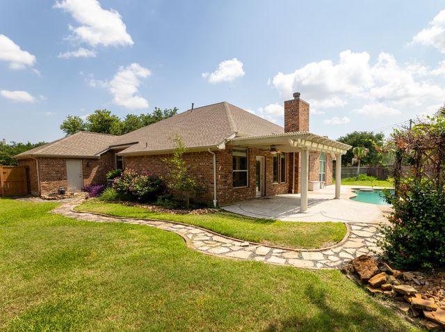 2702 Porto Bianco Lane, League City, TX 77573