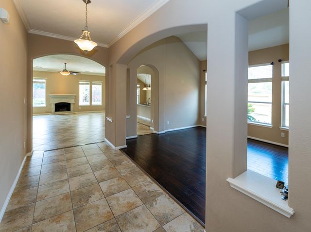 2702 Porto Bianco Lane, League City, TX 77573
