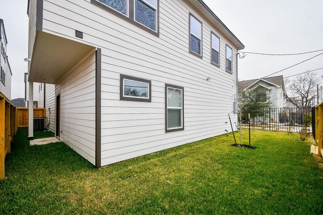 2307 Gagne Street, Houston, TX 77020