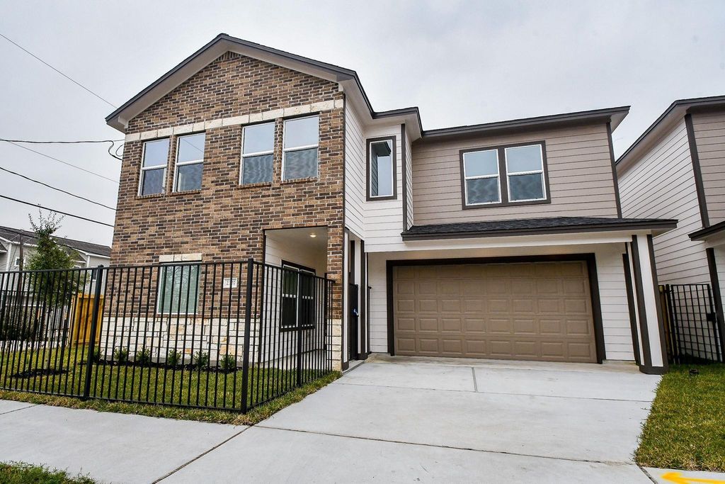 2307 Gagne Street, Houston, TX 77020