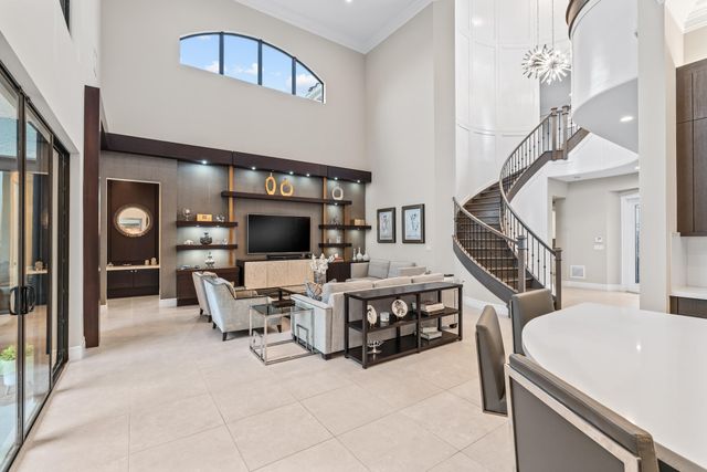 9741 Vitrail Lane, Delray Beach, FL 33446