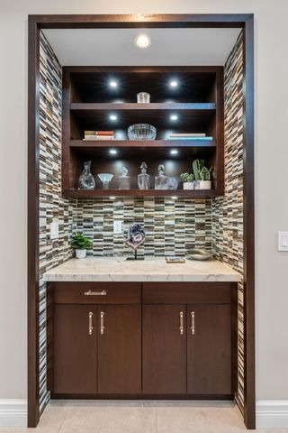 9741 Vitrail Lane, Delray Beach, FL 33446