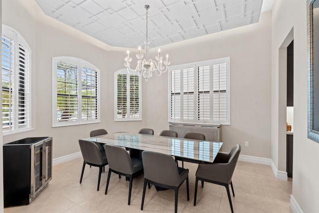 9741 Vitrail Lane, Delray Beach, FL 33446