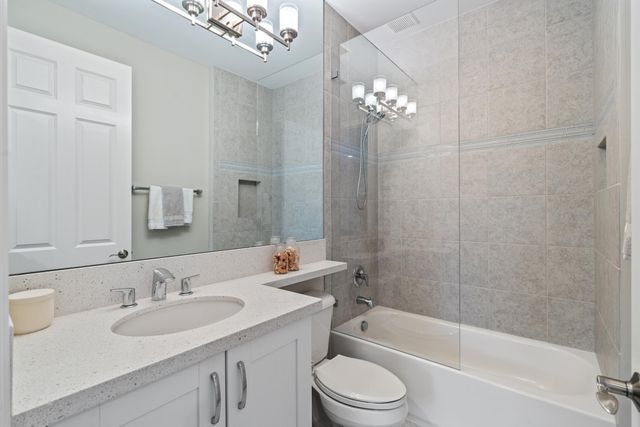 9741 Vitrail Lane, Delray Beach, FL 33446