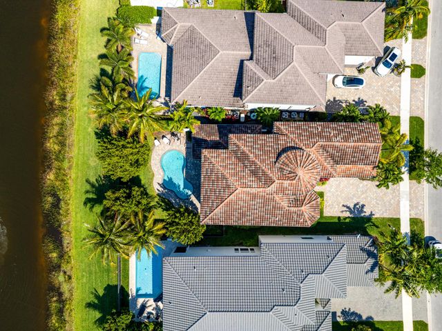 9741 Vitrail Lane, Delray Beach, FL 33446