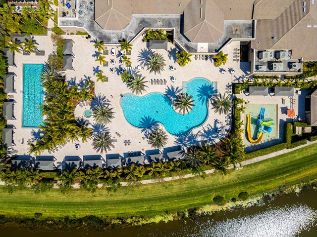 9741 Vitrail Lane, Delray Beach, FL 33446