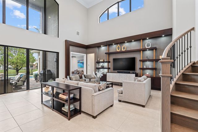 9741 Vitrail Lane, Delray Beach, FL 33446